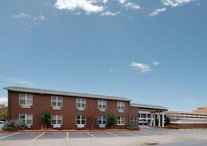 Rodeway Inn University Остин Экстерьер фото